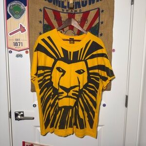Vintage 90s Disney Black&Yellow LION KING AOP (XL)